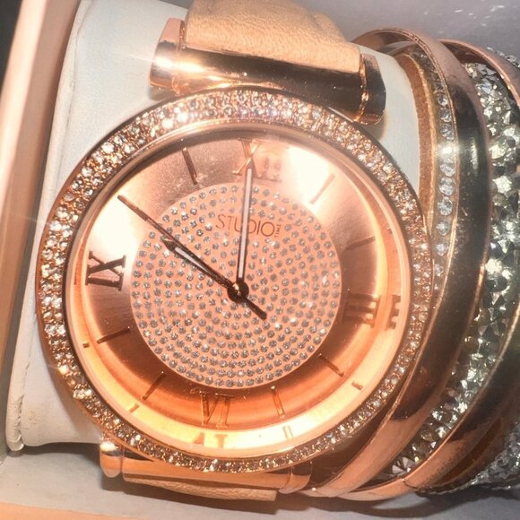 Studio Folio Women's Gold Tone Watch & Bracelets Set - Picture 3 of 4